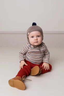 Alym, Hat