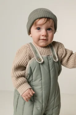 Atlas, Beanie