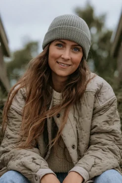 Atlas W, Beanie