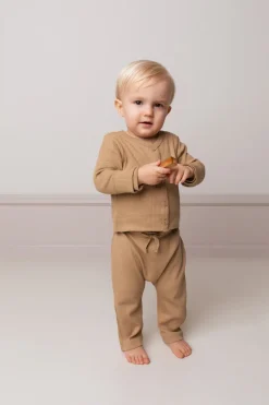 Pico, Pants