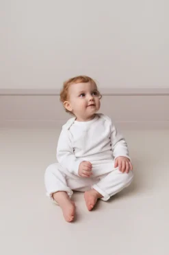 Pino, Pants