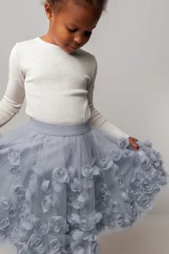 Solvig, Skirt